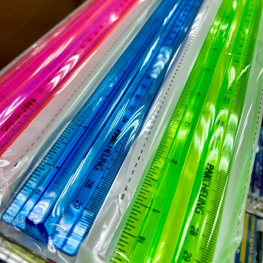 Regla Plastica
