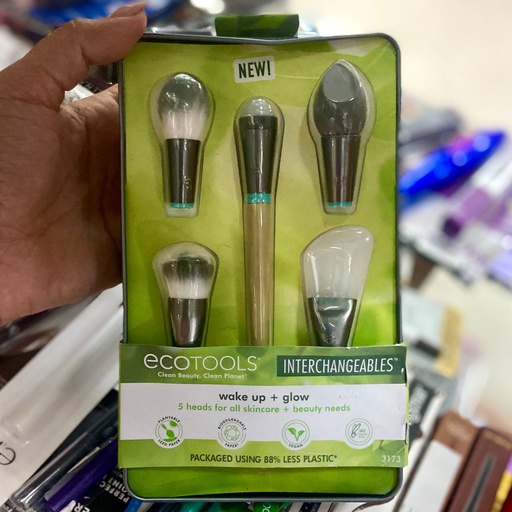 Juego de brochas de maquillaje intercambiables